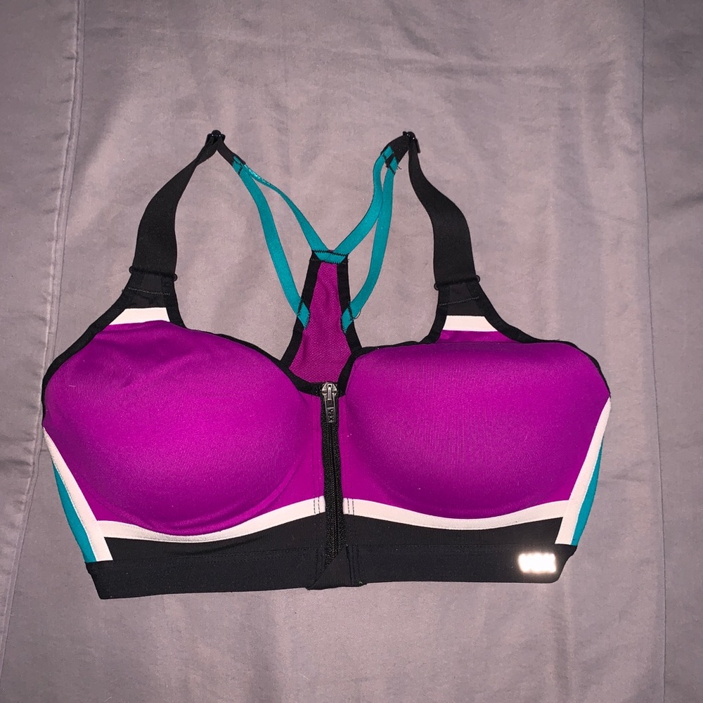💖 Victoria’s Secret sports bra 💖